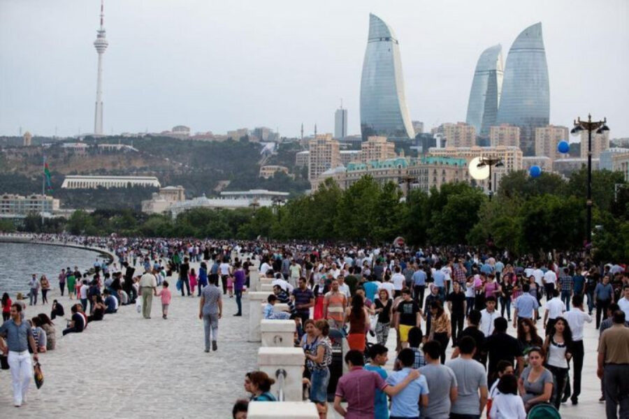 ehali 0 900x600 1