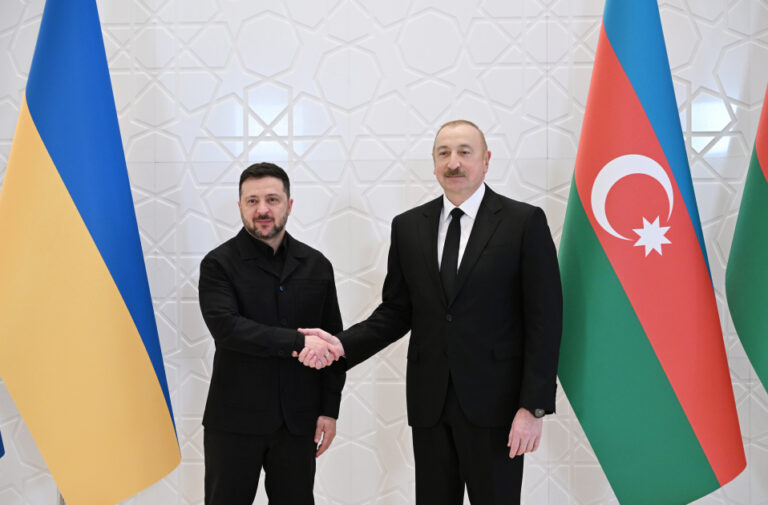 Ukrayna ilə əməkdaşlığımızın çox güclü siyasi təməli var - İlham Əliyev