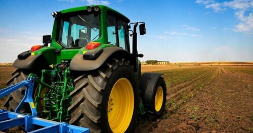 Nazirlik 2020-də satılan texnikanı yenidən alıbmış