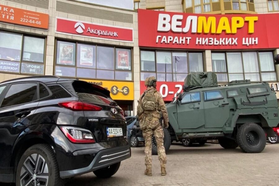 Kiyevdə silahlı hücum: 5 nəfər öldü, yaralılar var – ANBAAN VİDEO + FOTOLAR