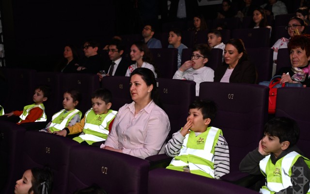Heydər Əliyev Fondunun uşaqlar üçün hazırladığı animasiya filmi təqdim olundu - FOTOLAR 11 kur ela 1