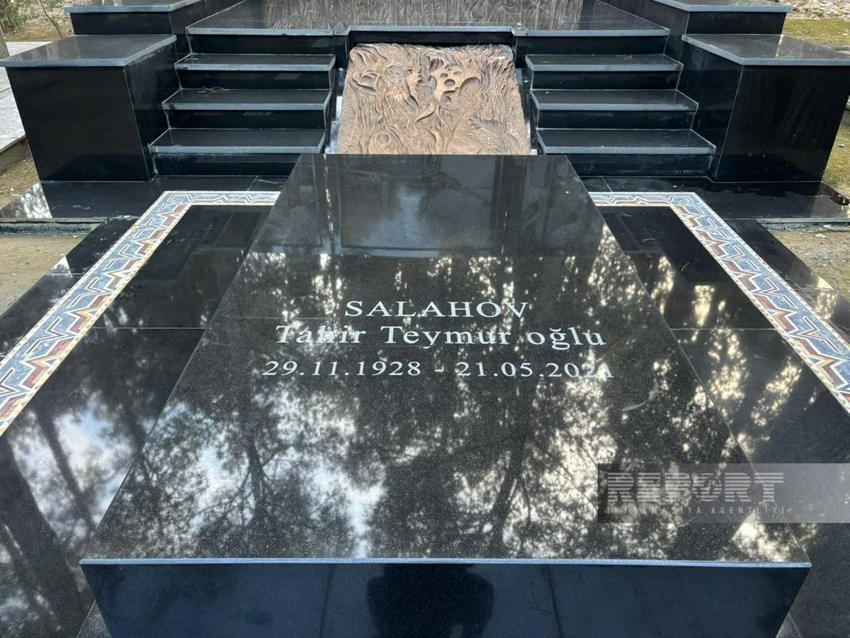 Rəsm əsəri qəbirüstü abidəsinə çevrildi – FOTOLAR 4 ll2 1