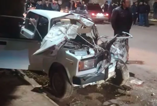 mKGR7APCtDxR7few9RYITrfVcLBSMFTA01FuDVXm 1200 2