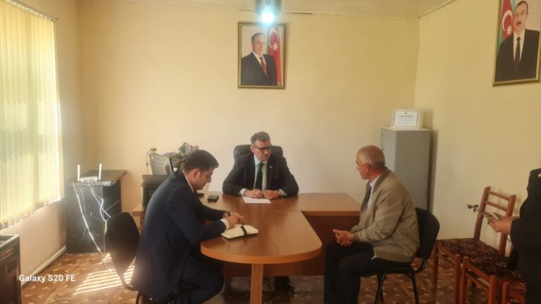 Novruzəli Aslanov İsmayıllıda növbəti dəfə vətəndaşları qəbul etdi - FOTOLAR