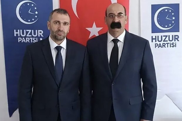 Türkiyəli siyasətçinin fotosu milyonlarla baxış yığdı