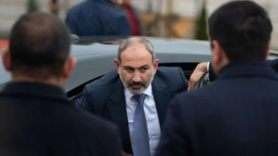 Ermənistanda ara qarışdı: Paşinyanın adamını öldürmək istədilər