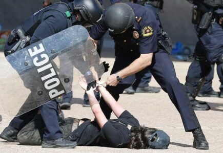 polis