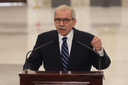 İsrail tam geri çəkilməsə, imzalamayacağıq – Livan