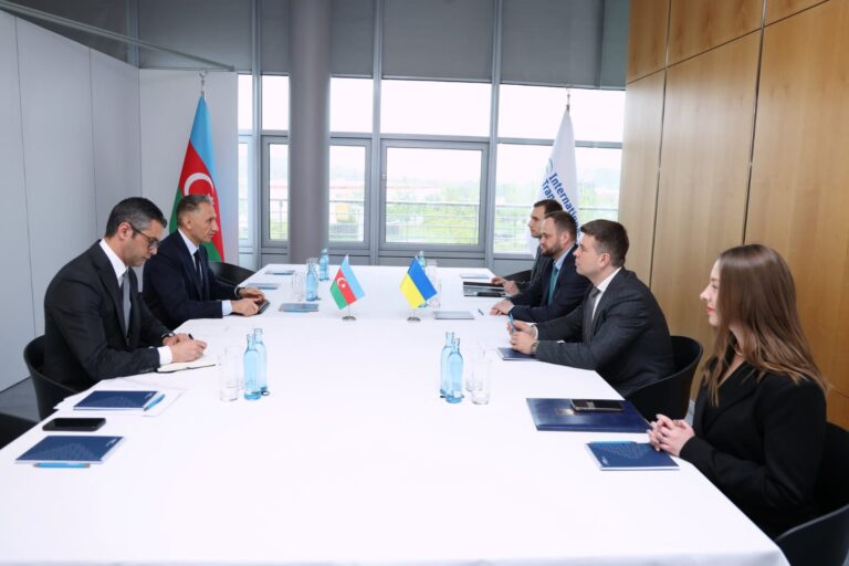 Azərbaycan və Ukrayna arasında memorandum imzalandı