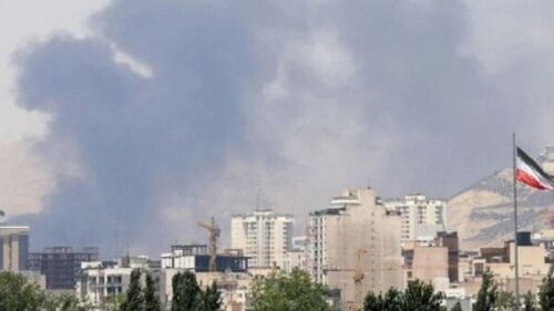 İranda yaşayış massivinə mərmi düşdü