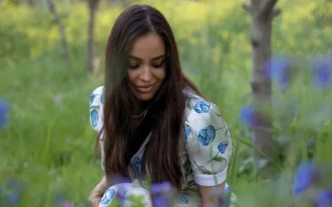 Leyla Əliyeva yeni şeirini təqdim etdi – FOTOLAR