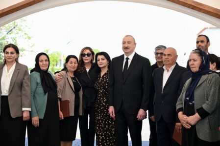“Sərvətimizi talayıb, torpağımızı bərbad ediblər” – İlham Əliyev