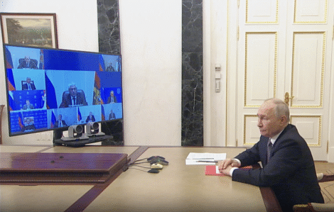 Putin Təhlükəsizlik Şurasının iclasını keçirdi