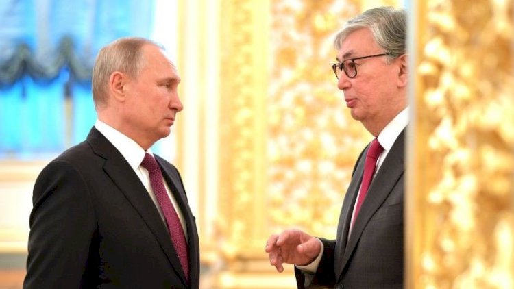 Putin Tokayevin adını niyə tələffüz edə bilmir? - VİDEO