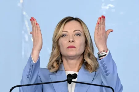 İsrailli nazir video paylaşdı, Meloni qəzəbləndi – “Üzr istəyin!”