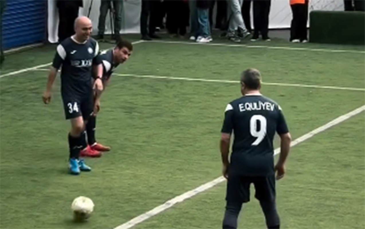 Nazirlərimiz Bakıda futbol oynadılar – VİDEO 1 Screenshot 2026 05 06 234723 1