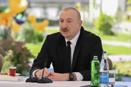 “Bir güllə atsaq, hamısı qaçıb gedəcək” – İlham Əliyev