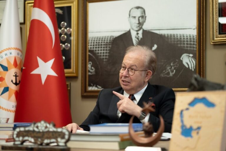Rusiya gizli müharibəyə başladı: dəhlizə hücum olacaq - Kontr-admiraldan sensasiya