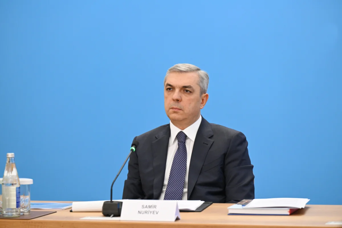 Samir Nuriyev iclas keçirdi: WUF13-lə bağlı tapşırıqlar verdi - FOTOLAR 3 dg 3