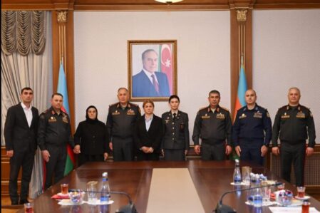Milli Qəhrəmanımızın medalı ailəsinə təqdim olundu – FOTO