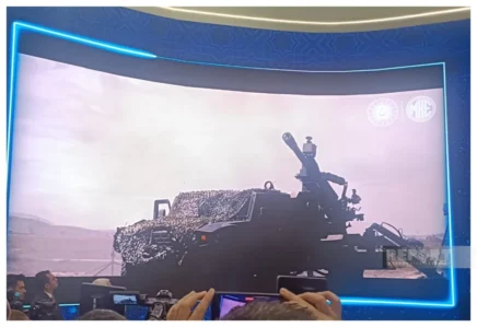 Türkiyənin URAN 105 mm-lik özüyeriyən haubitsası