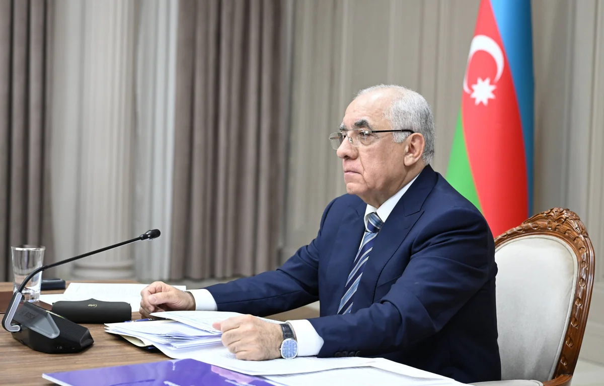 Əli Əsədovun rəhbərliyi ilə iclas keçirildi - FOTOLAR 3 icl 88