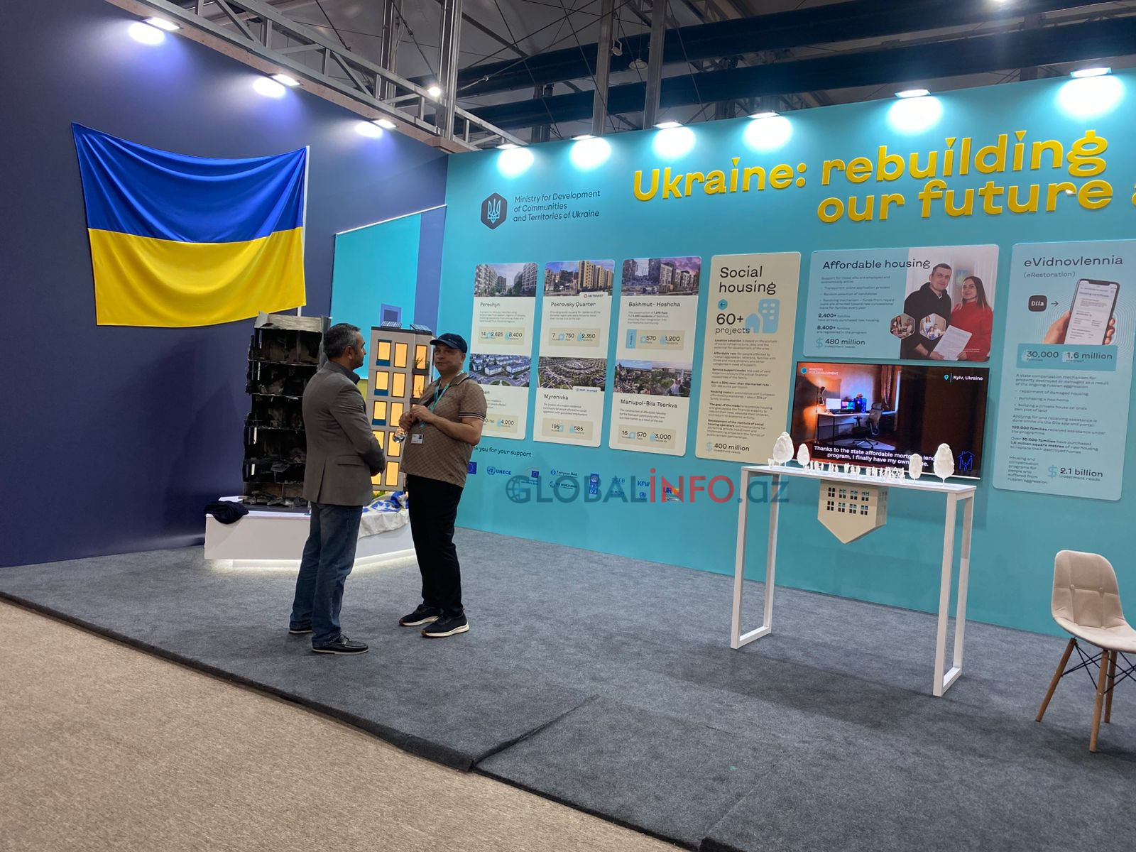 WUF13-ün ən böyük pavilyonundan maraqlı FOTOREPORTAJ 2 kj 2