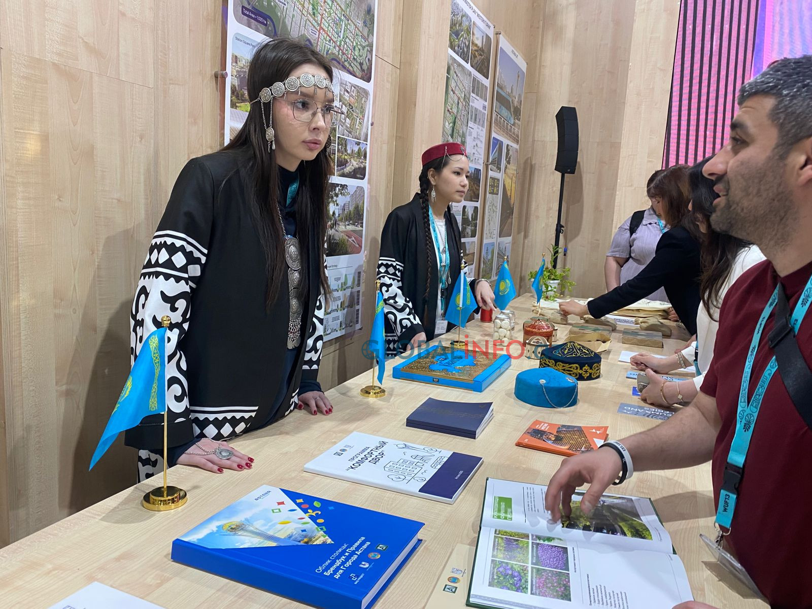 WUF13-ün ən böyük pavilyonundan maraqlı FOTOREPORTAJ 3 kj 3