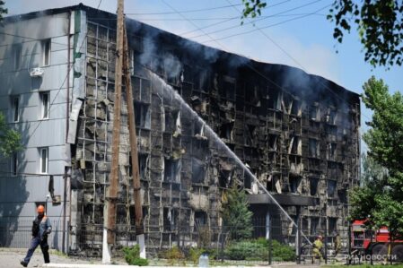 Ukrayna Luqanskda kolleci vurdu: 18 ölü, 60 yaralı