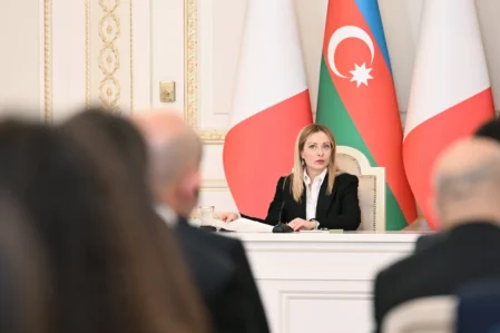 Meloninin səfəri təsadüf deyil: Bakıya verilən xüsusi önəm