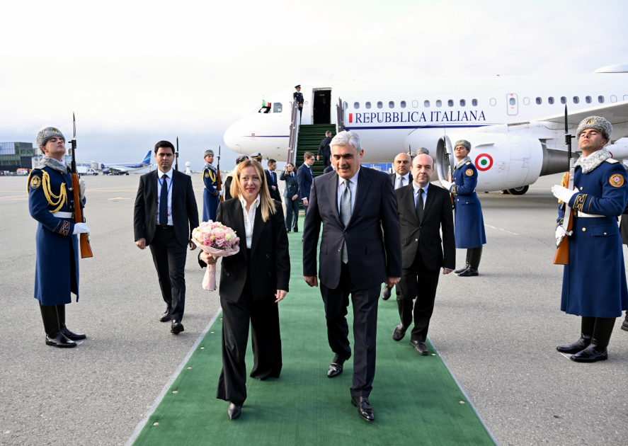 Corcia Meloni Azərbaycana gəldi – FOTO