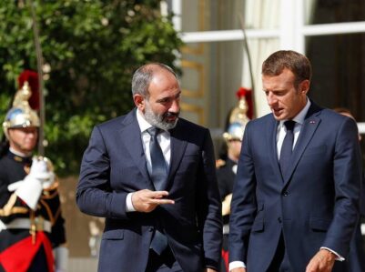 Makron Paşinyana görə ittiham edildi, “gizlətmirəm” dedi