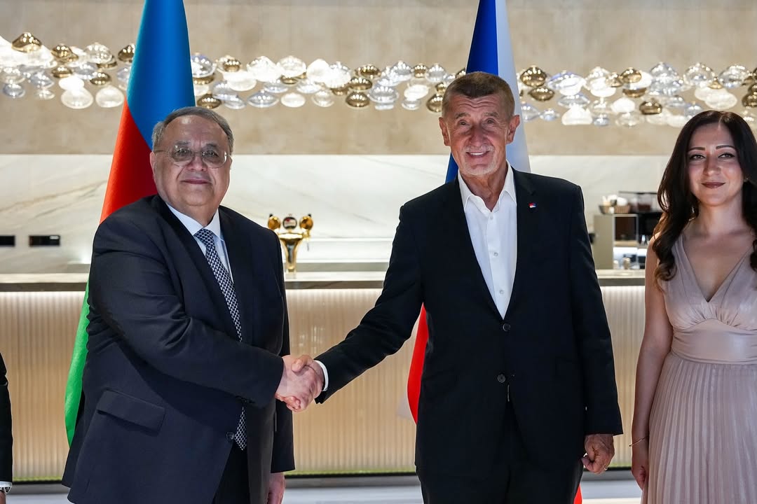 "Azərbaycanla münasibətlərimiz dinamik inkişaf edir" - Babiş 4 prezident qaladeresi 26 2