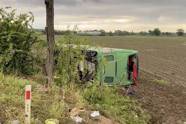 Türkiyədə turistlərlə dolu avtobus aşdı: 50 yaralı var