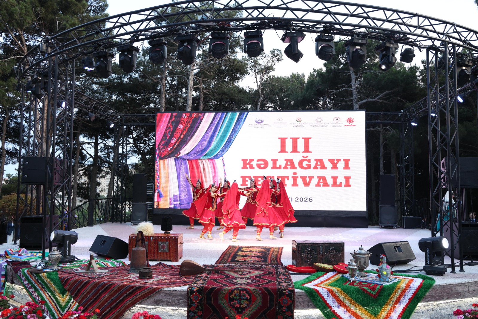Xətai rayonunda III Kəlağayı Festivalı təşkil olundu - VİDEO 33 r 33