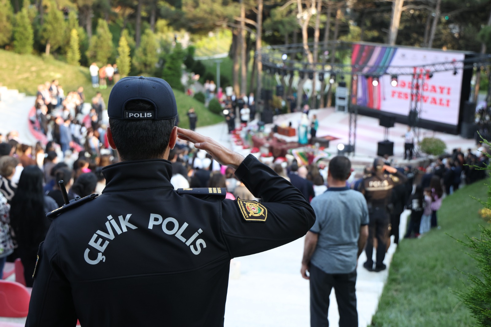 Xətai rayonunda III Kəlağayı Festivalı təşkil olundu - VİDEO 6 r 6