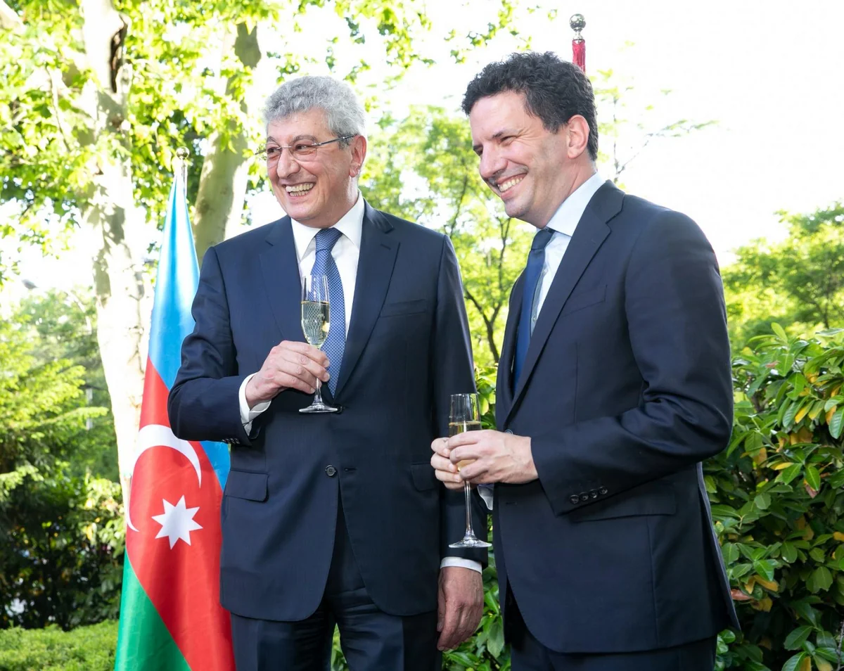 Madriddə 28 May - Müstəqillik Günü qeyd olundu - FOTOLAR 2 sf 2