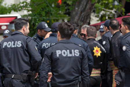 Türkiyədə atışma: Ölən və yaralananlar var – VİDEO