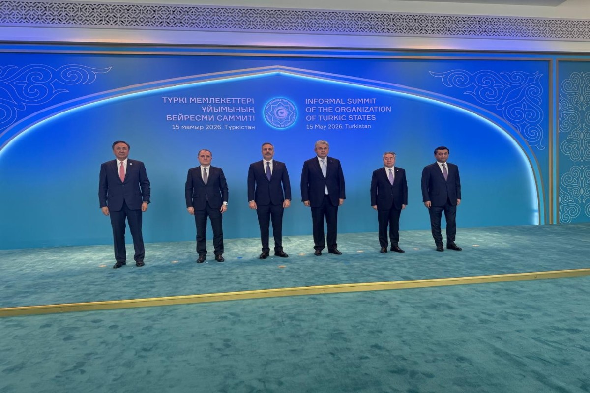 Ceyhun Bayramov Türküstanda “ağıllı şəhər”dən danışdı - FOTOLAR 2 vb 4112