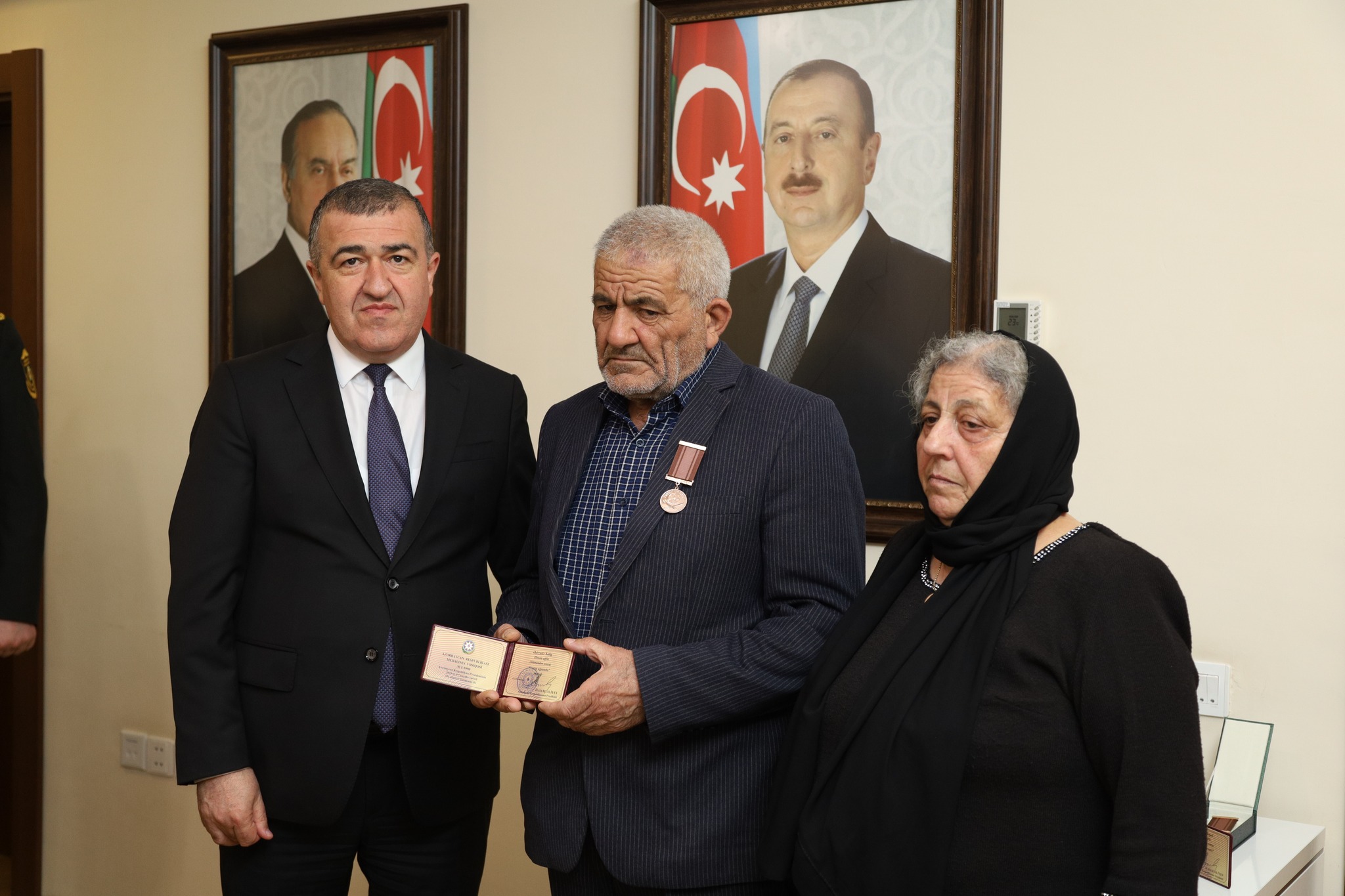 Xətaidə hərbçilərin mükafatlarının təqdimetmə mərasimi keçirildi - FOTOLAR 11 xt 11
