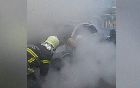 Nərimanovda “Opel” yandı – Video
