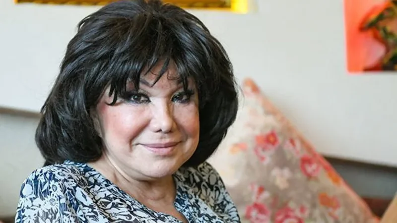1557852302 600 kerimova flora 1200