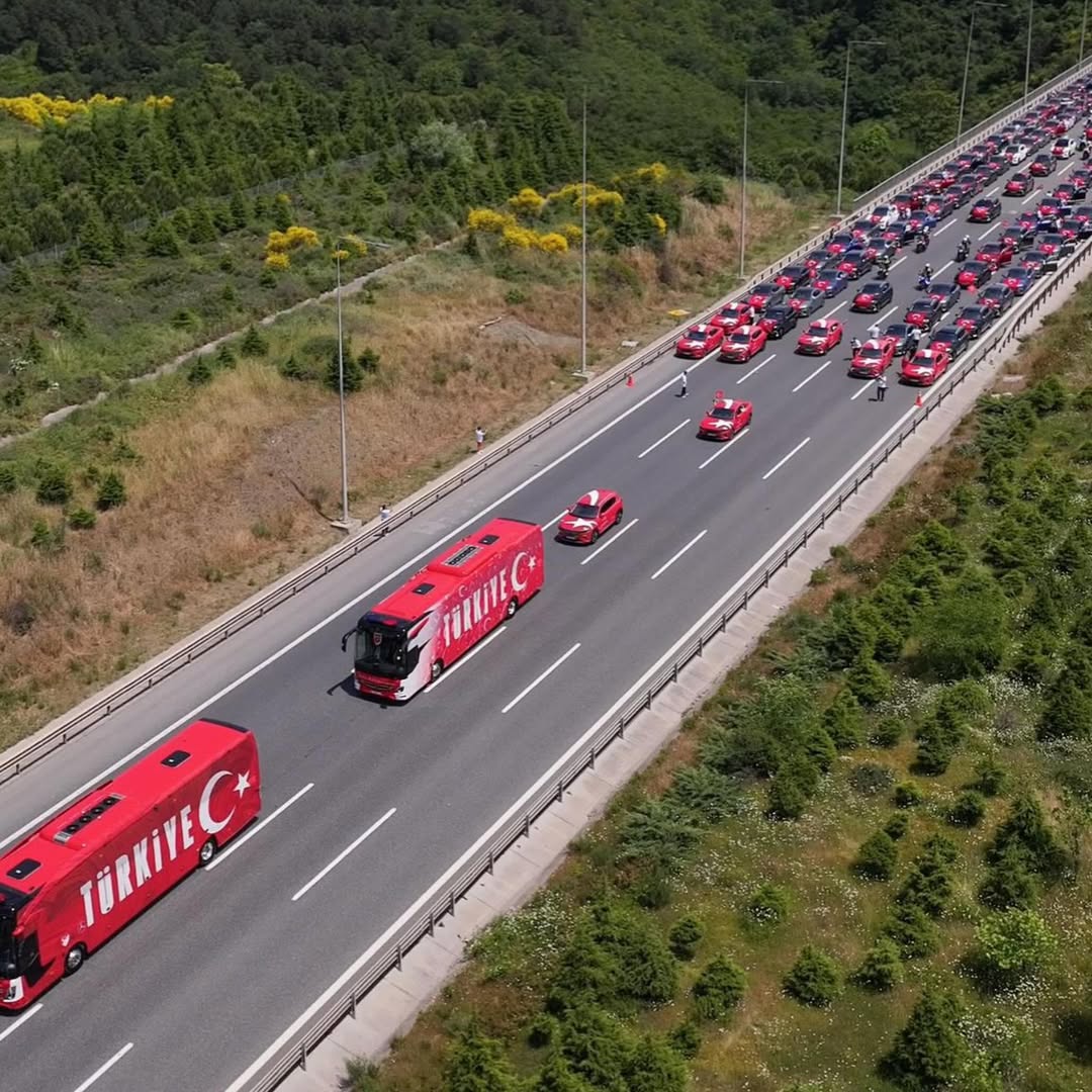 Türkiyə millisi DÇ-yə belə yola salındı – FOTOLAR 2 2 1