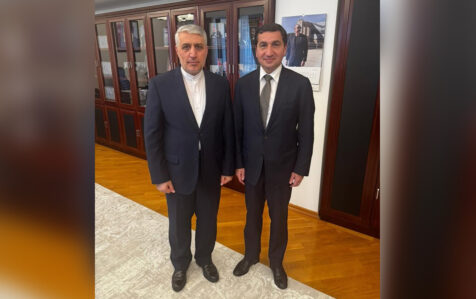 Hikmət Hacıyev İran səfiri ilə görüşdü