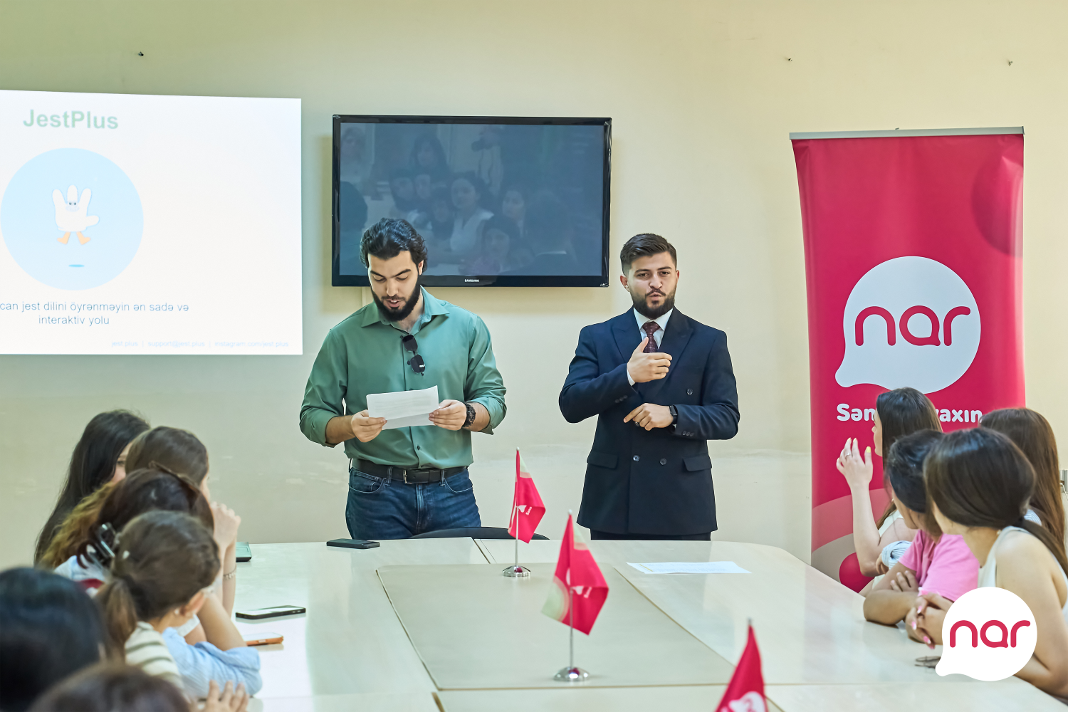 “Nar” “JestPlus” tətbiqi üzrə maarifləndirici görüş keçirdi - FOTOLAR 2 Jest Dili app OS 1
