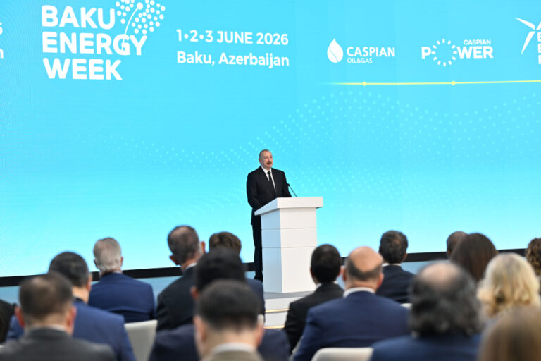 Bu sərgi müasir Azərbaycanın enerji inkişafının təməlini qoydu - İlham Əliyev