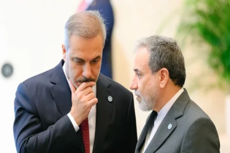 Əraqçi Fidanla regional gərginliyi müzakirə etdi