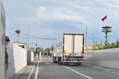 Türkiyə Ermənistanla sərhədi açdı – FOTOLAR