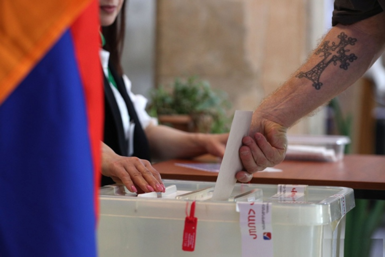 Ermənistanda seçkinin yekun nəticələri sabah açıqlanacaq