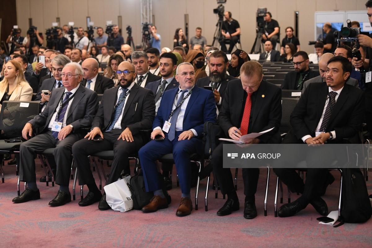Bakıda mühüm tədbir öz işinə başladı - FOTOLAR 7 gh 76